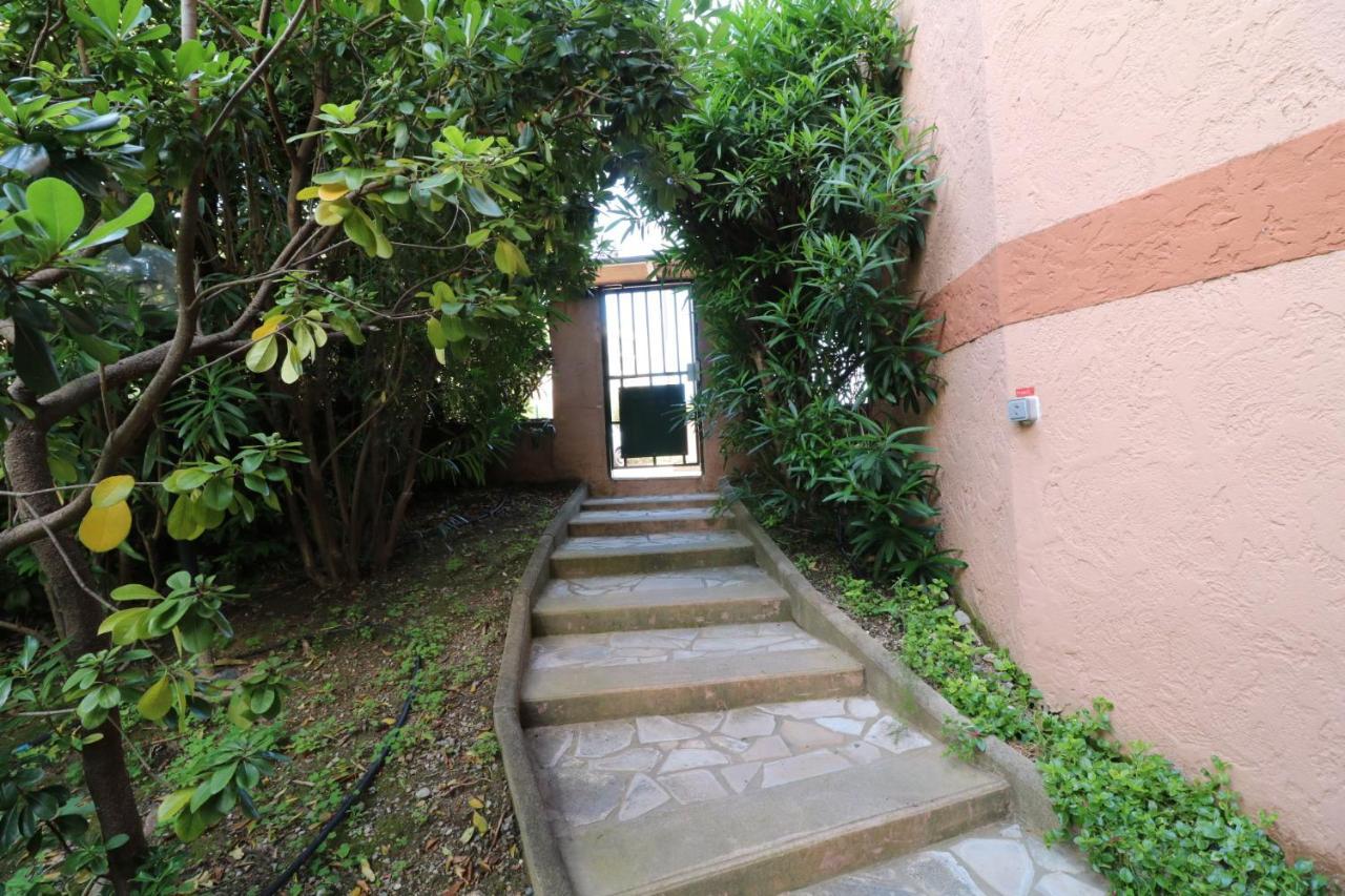 Studio With Beautiful Sea View And Direct Beach Access Cannes Eksteriør bilde
